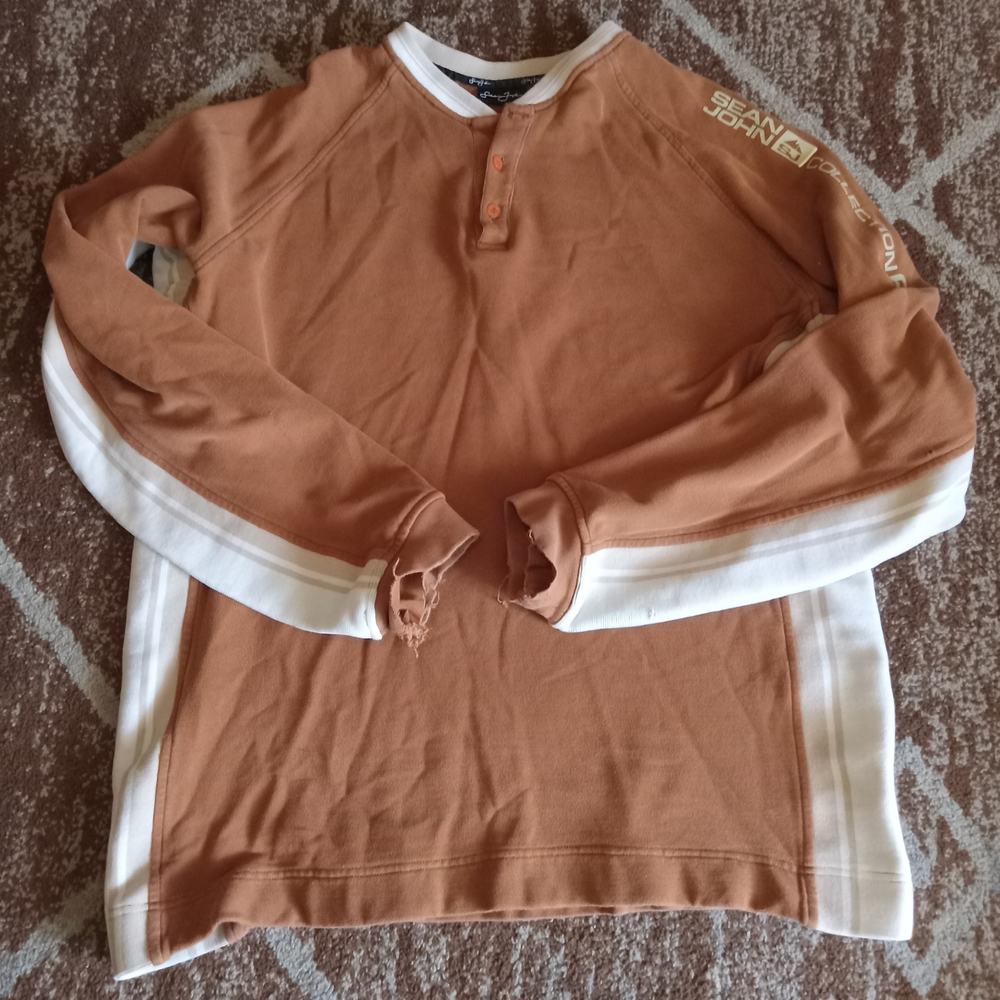 Vtg Sean John Men's Tan and White Long Sleeve